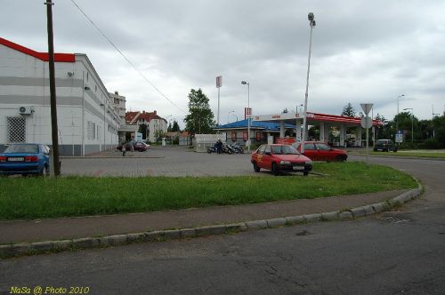 GyÃ¶ngyÃ¶s talÃ¡lkozÃ¡si Ã©s csatlakozÃ¡si pont " Hunyadi JÃ¡nos utca "
