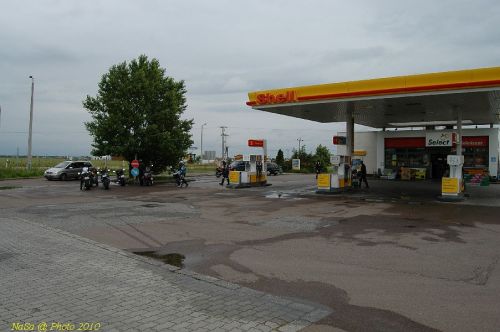 MezÅ‘kÃ¶vesd talÃ¡lkozÃ¡si Ã©s csatlakozÃ¡si pont " Shell kÃºt az elkerÃ¼lÅ‘ ÃºtnÃ¡l "

